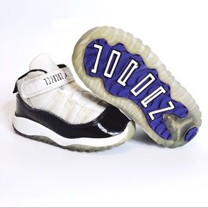 Nike Air Jordan Black & White Condord XI Sneakers